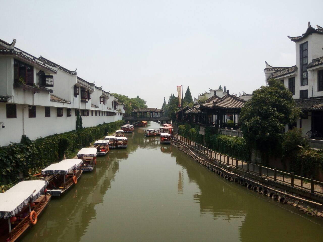 暗黑精灵的装扮